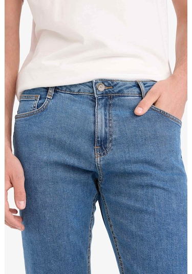 Defacto Sergio Regular Fit Normal Kalıp Normal Bel Boru Paça Jean Pantolon E7277ax25smnm28 Mavi Defacto Sergio Regular Fit Normal Kalıp Normal Bel Boru Paça Jean Pantolon E7277ax25smnm28 Mavi