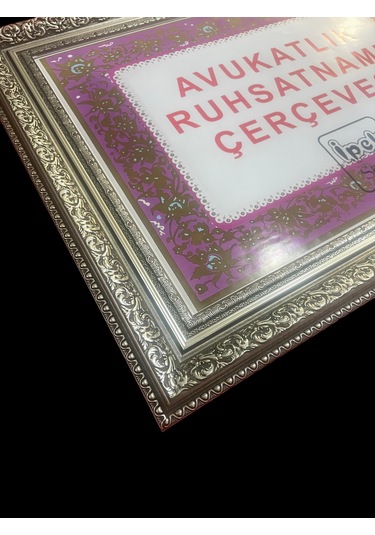 Avukatlık Ruhsatname Çerçevesi Gümüş Varaklı - 33x48 - Hakiki Cam