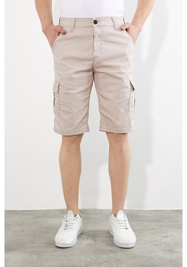Erkek Lacivert Renk Kargo Yandan Cepli Esnek Kumaş Slim Fit Kapri Şort Bej