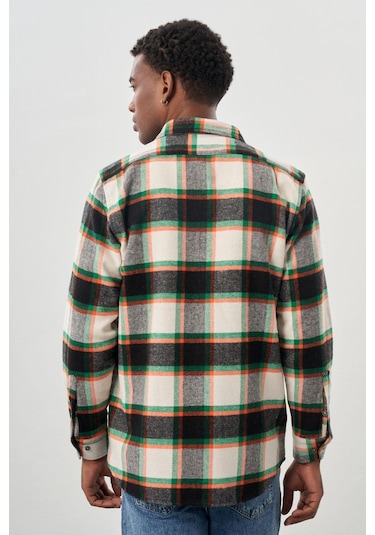 Siyah Yünlü Ekose Desen Yumuşak Yaka Cepsiz Uzun Kol Casual Comfort Fit Gömlek 1004245227 Siyah