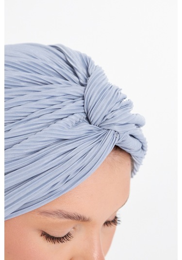 Gri Çapraz Büzgülü Tesettür Bone Fukuro Piliseli 2512 15 Gri