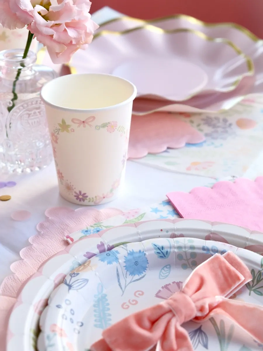 Merry Land Parti İçin Tek Kullanımlık Sofra Takımı 275353431 100 adet