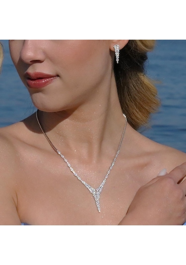 Yaprak Modeli Taşlı Starlight Diamond Gümüş Set Gümüş