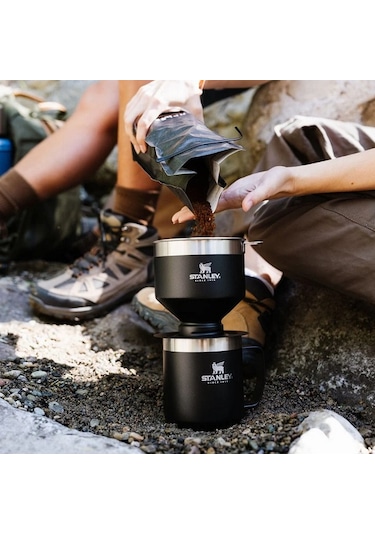 Stanley Brew Pour Over Paslanmaz Çelik Kahve Demleyici Siyah Çok Renkli