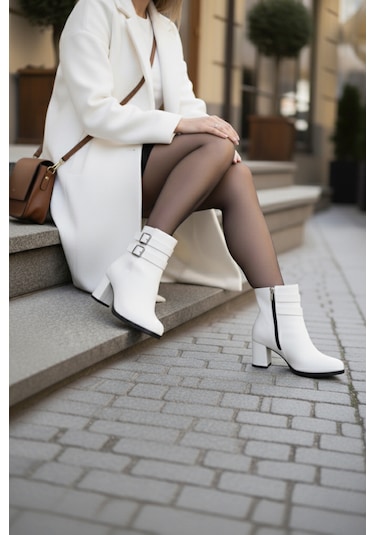 Kadın Hermina Çift Tokalı Kısa Bot Beyaz Deri