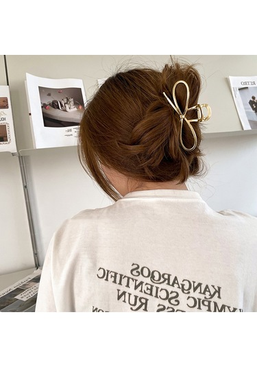 7 Cm Fiyonk Model Altın Saç Tokası Minimal Ve Zarif Metal Mandal Toka Altın