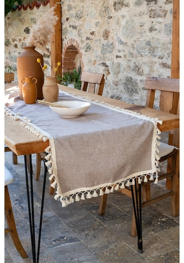 Vivamaison Pamuk Püsküllü Runner Masa Örtüsü 45 x 150 Kahverengi