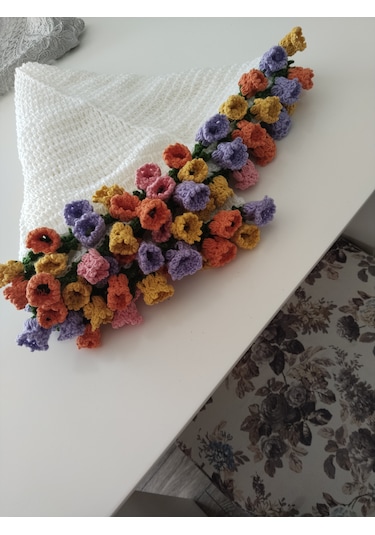 Lale Buket Battaniye Çok Renkli