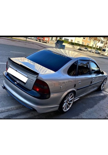 Opel Vectra Spoiler Üstü Yarasa Spoiler