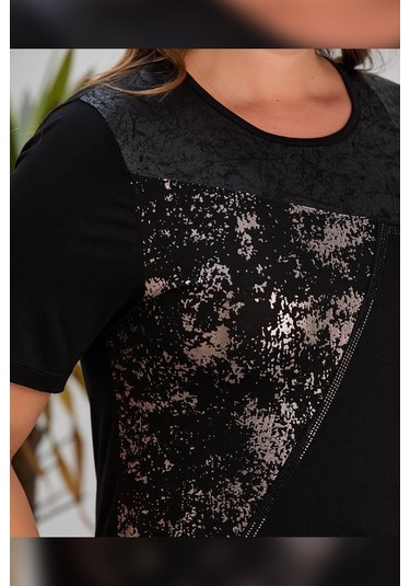 Wearon Kadın Yezra Deri Varak Taş Detaylı Penye Siyah Tişört Siyah