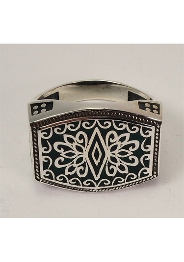 Vog Otantik Selçuklu Motifli Yeşil Mineli 925 Ayar Gümüş Erkek Yüzük