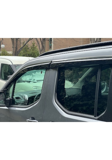 Toyota Proace City Kromlu Cam Rüzgarlığı 2021 Sonrası 4'lü