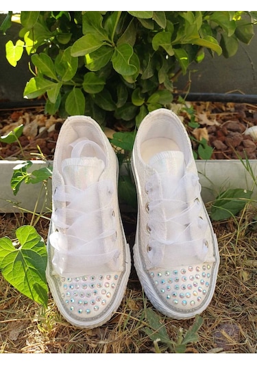 Scarpe Magiche Beyaz Kız Çocuğu Ayakkabısı Işıklı 31-35 Numara Arası Işıksızdır Beyaz