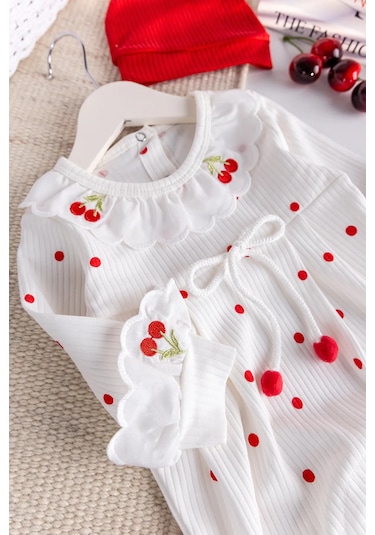 Kiraz İşlemeli Pamuklu Kız Bebek Tulum Kırmızı