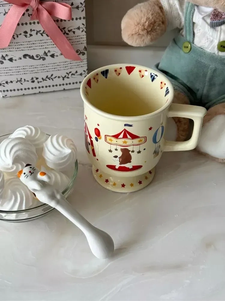 Yaleker Seramik Kedi Şekilli Kelebek Ve Kaşık Seti - Asaiblir, Pembe, 300 Ml, 2 Adet, Genç Kızlar İçin Hediye Beyaz