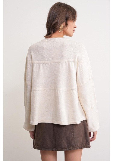 6950 Kadın Yakası Bağcıklı Pileli Triko Kazak Naturel Naturel