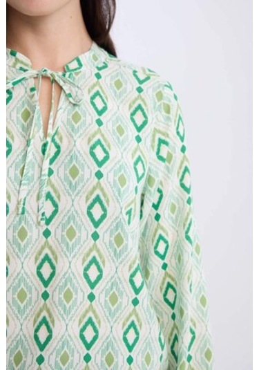 DeFacto Regular Fit Apaş Yaka Desenli Uzun Kollu Bluz N1809AZ25SPNM29 Yeşil