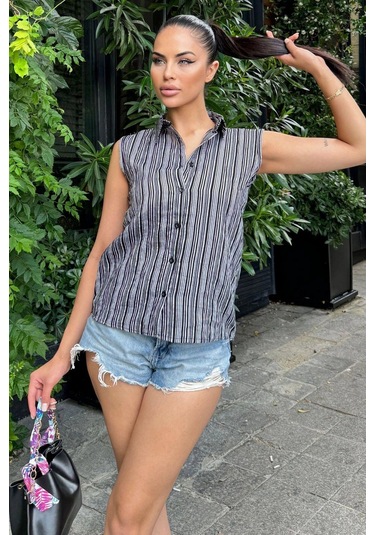 Kadın Siyah Çizgili Desen, Dokulu Bodrum Kumaş, Kolsuz Rahat Gömlek Siyah