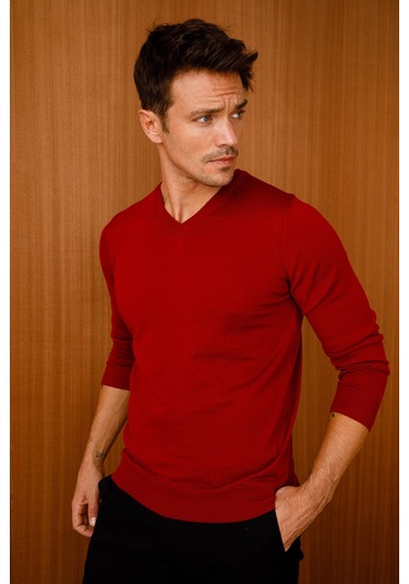 Desen Triko Erkek Basic V Yaka İnce Triko Kazak 02421602 Kırmızı