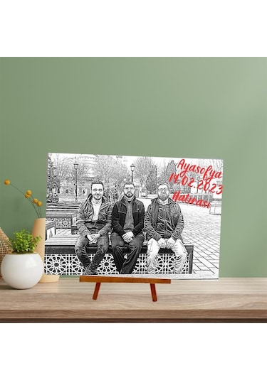 Kişiye Özel Karakalem Tasarımlı Dekoratif Ahşap İroka Ayaklı Çerçeve 2888