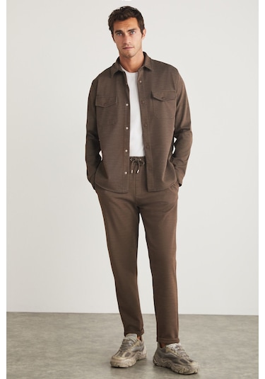 Jones Erkek Özel Pike Görünümlü Kalın Kumaşlı Kapalı Cepli Çıtçıtlı Bej Ceket