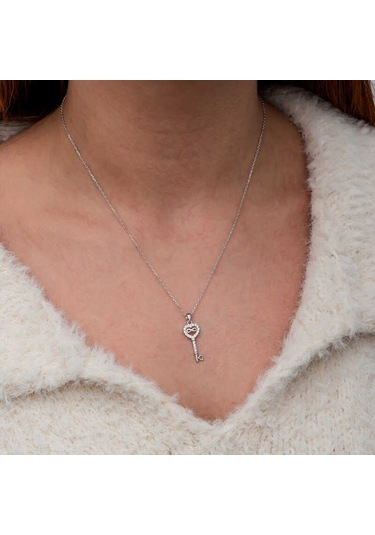 Lucky Life Gümüş Kalpli Sonsuzluk Anahtar Kadın Kolye Gümüş