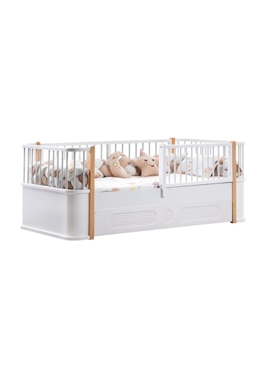 Antalya Yavrulu Karyola, Alvin 3 Kapaklı Dolap Ceviz