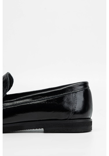 Tamer Tanca Kadın Hakiki Deri Siyah Rugan Loafer Ayakkabı 961 2301 Bn Ayk Sk23/24 Sıyah Krsk Rgn Siyah