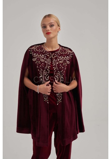 Crystalia Pelerinli Taş Nakış İşlemeli Bordo Kadife Takım Bordo