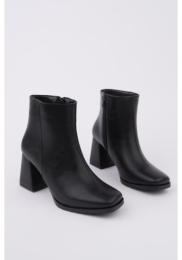 Muggo Divina Küt Burun Kalın Topuklu Fermuarlı Kadın Bot Siyah