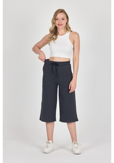 Yüksek Bel Cepli Rahat Kesim Mevsimlik Kadın Diz Altı 4'lü Bermuda Siyah-lacivert-gri-antrasit Kapri Şort Mtlcb111 - 4 Çok Renkli