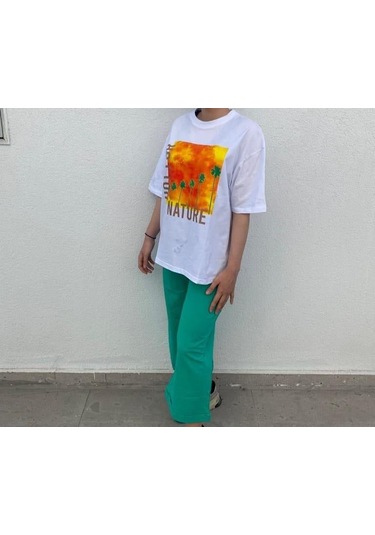 Kız Çocuk Pamuklu Rahat Kesim Manzara Baskılı Tshirt-12926 Beyaz