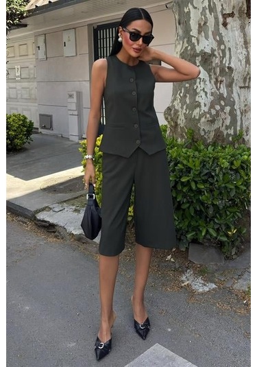 Midi Şortlu Ve Yelekli Viscon Takım 10167 Çağla