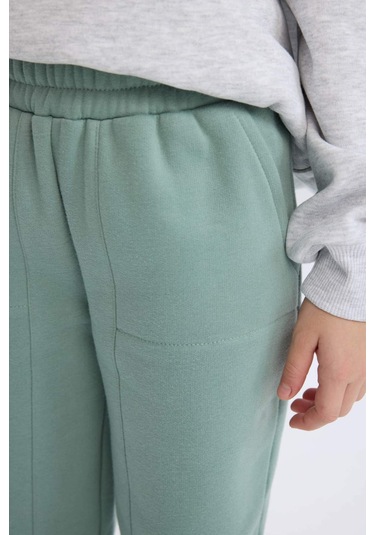 DeFacto Kız Çocuk Beli Paçası Lastikli Cepli Basic Düz Kalın Jogger Eşofman Altı D3840A824WNGN1129 Yeşil