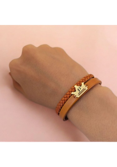 Archin P Harfine Özel Taç Motifli 14 Ayar Altın Plakalı Kahverengi Derili Hediye Bileklik-467harf P