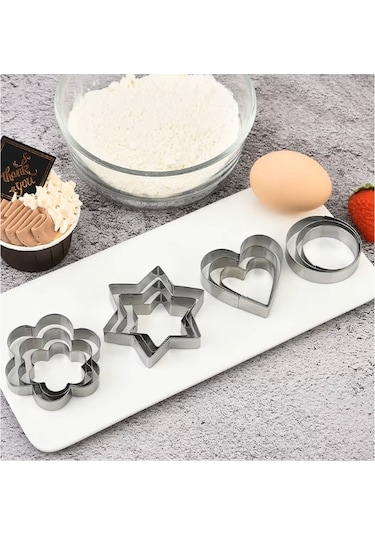 12 Adet Paslanmaz Çelik Kurabiye Kalıbı Seti Çok Renkli