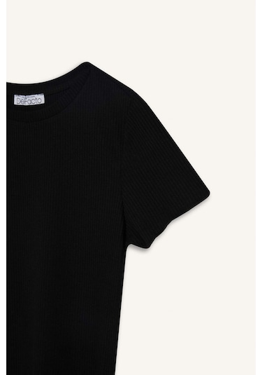 DeFacto Fitted Bisiklet Yaka Basic Düz Fitilli Kaşkorse Kısa Kollu Siyah Tişört K7064AZ25SMBK81