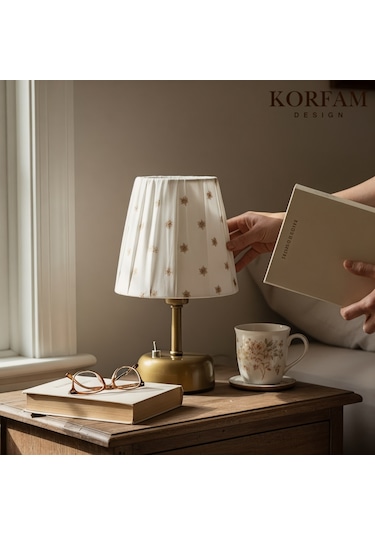 Yıldız İşlemeli Kumaş Pilli Masa & Gece Lambası Çok Renkli