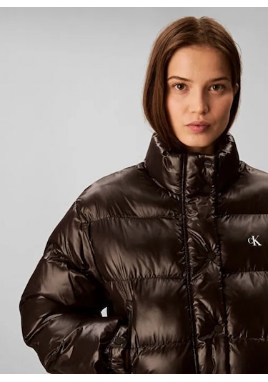 Calvin Klein Parlak Kısa Şişme Kadın Siyah Ceket Lv047d504g-ub1 Siyah