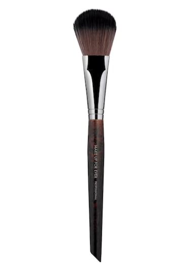 Make Up For Ever Pinceau 156 - Allık Fırçası