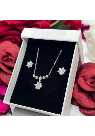 Kar Tanesi Kadın 2'li Setiii 925 Ayar Gümüş Rodyumlu Zirkon Taşlı Gümüş