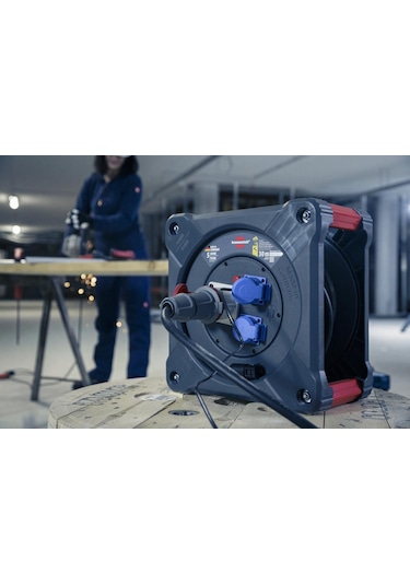 Brennenstuhl Profesyonel Serisi Ip44 H07rn-f 5g2.5 1 Adet Cee Soket Ve 2 Adet 230 V Girişli Soketli 30 Metre Makaralı