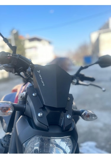 Yamaha Mt-07 Ön Cam 07 Yazısı İşareti Sticker Etiket Modeli