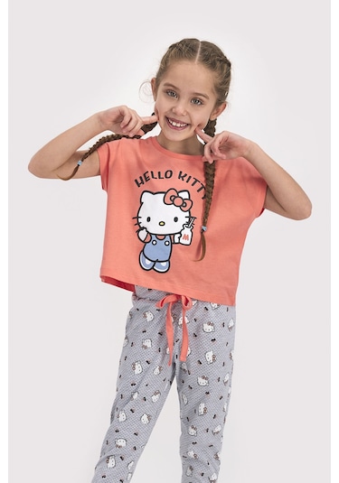 Hello Kitty Lisanslı Şeftali Kız Çocuk Kısa Kol Pijama Takımı Somon Hello Kitty Lisanslı Şeftali Kız Çocuk Kısa Kol Pijama Takımı Somon