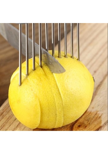 Beyaz 1/2 Adet Paslanmaz Çelik Meyve Gadget Kullanışlı Paslanmaz Çelik Soğan Tutucu Patates Güvenlik Pişirme Araçları Dilimleme Kesme Yardımı 1 Beyaz