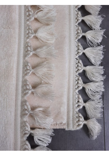 Elite Krem Ponpon Saçaklı Peluş 2'li Banyo Paspası Halısı Kaymaz Taban Klozet Takımı Püsküllü Krem