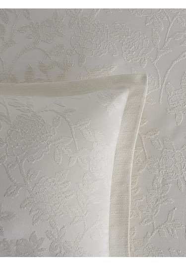 Yatak Örtüsü Seti Jakarlı Estela Krem