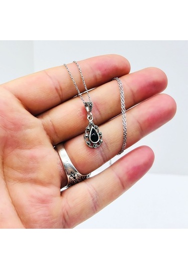 Damla Model Zirkon Ve Oltu Taşı İşçilikli 925 Ayar Gümüş Kolye Gümüş