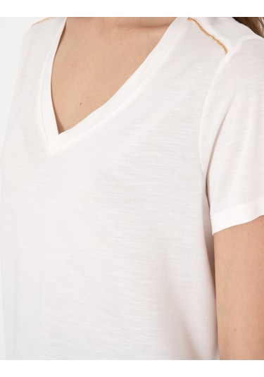 Pierre Cardin Kadın Krem Tişört 50301461-vr071