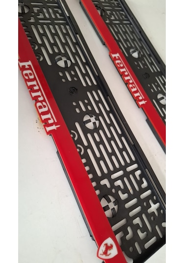 Ferrari Kırmızı Takmatik Standart Plakalık 2li